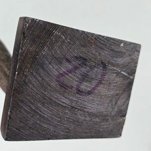 Escultura de Mujer Africana en Madera con Cesta - imagen 7