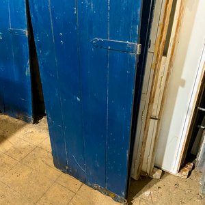 Portón Azul de Madera a Dos Hojas - imagen 4