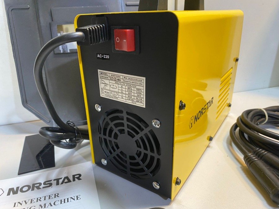 Soldadora inverter NORSTAR 250A con cables y accesorios - imagen 6