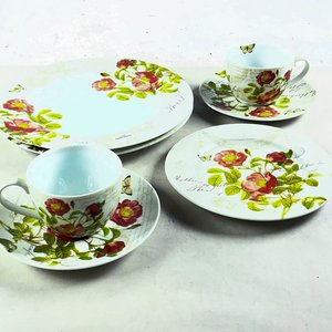 Lote anterior: Set de 7 Piezas "Botanical Collection" con Tazas, Platos y Platillos