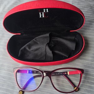 Lote anterior: Lentes Carolina Herrera Originales con Estuche Rojo