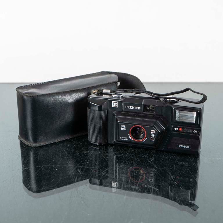 Cámara Premier PC-800 con Estuche