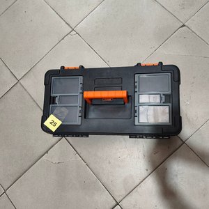 Lote anterior: Caja de Herramientas Táctil con Organizadores Transparentes