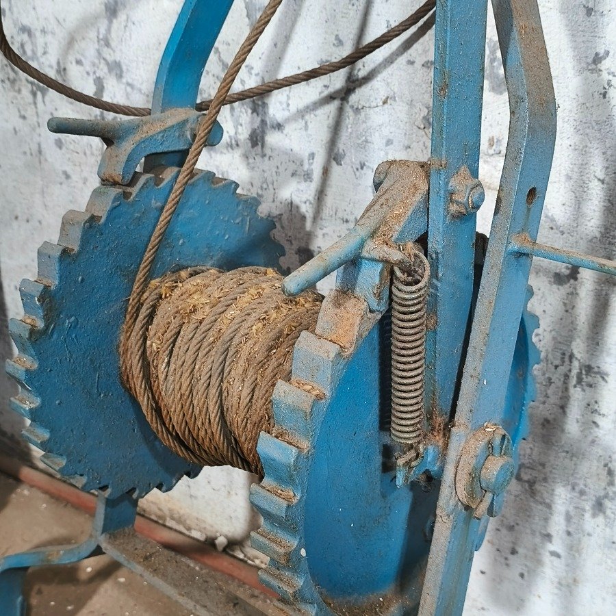 Item 16876 - Image 10