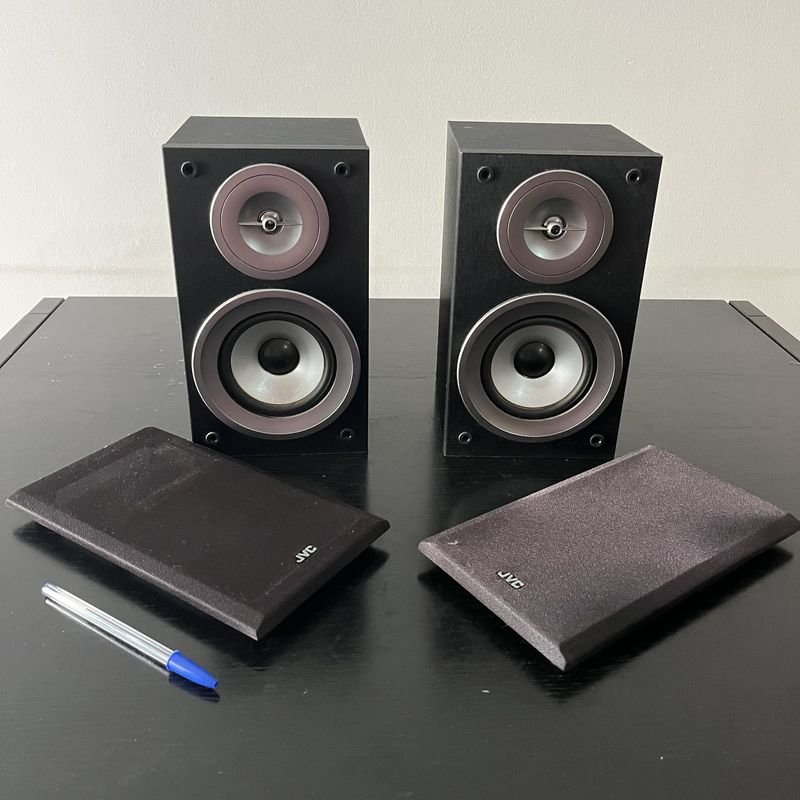 JVC parlantes en caja de madera con problemas - imagen 2