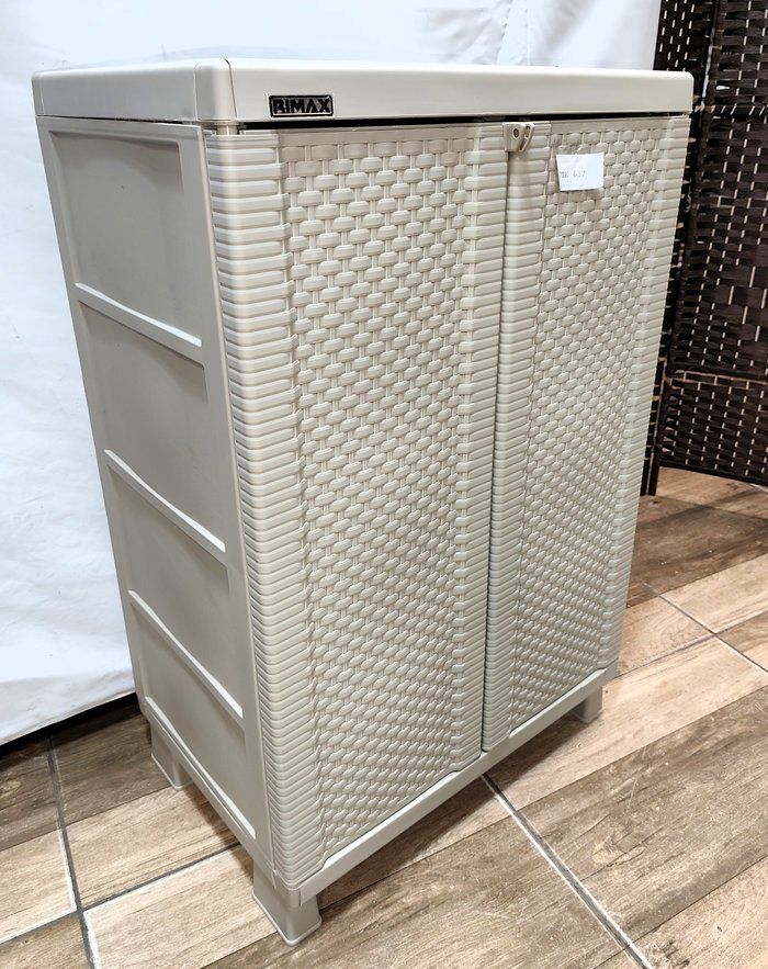 Lote siguiente: Mueble RIMAX PVC de 2 puertas y 2 estantes