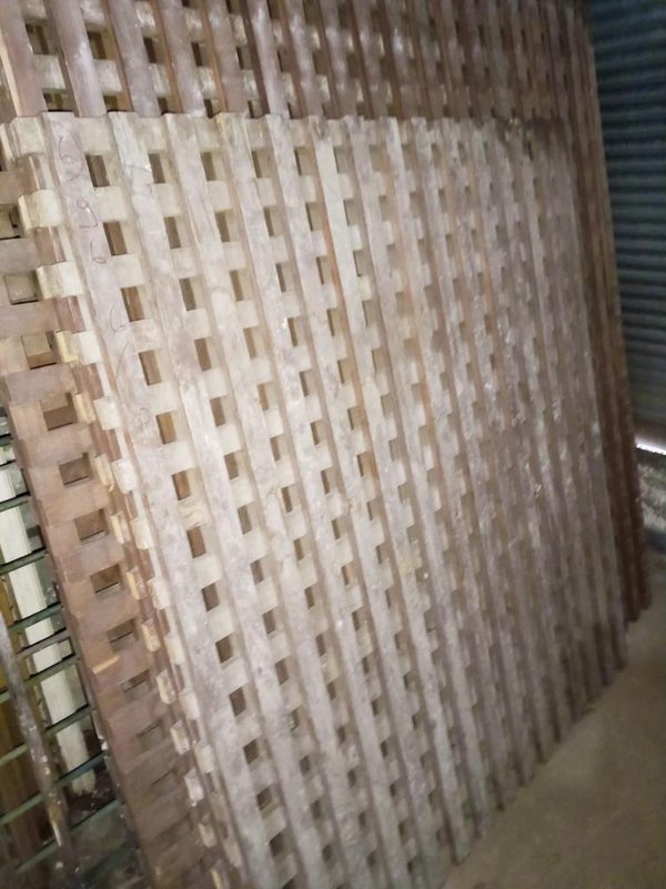 Seis Rejillas de Madera de Eucalipto - imagen 1