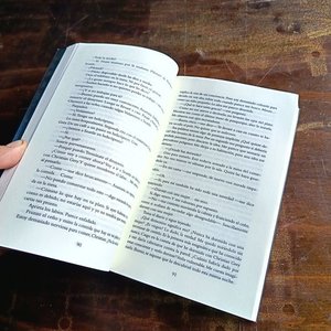 Libro "Cincuenta Sombras de Grey" de E. L. James - imagen 3