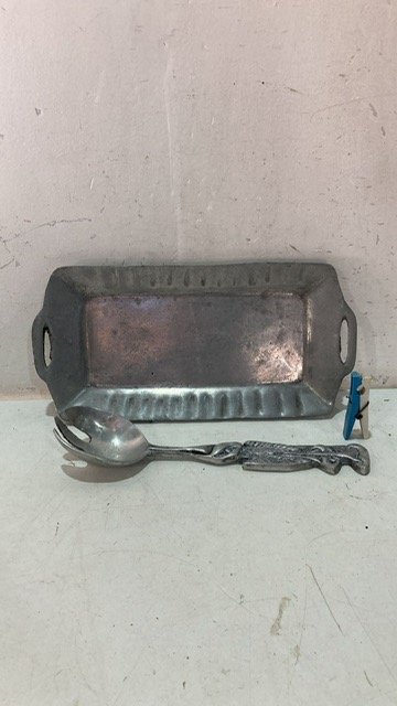Lote anterior: Fuente y cuchara en peltre