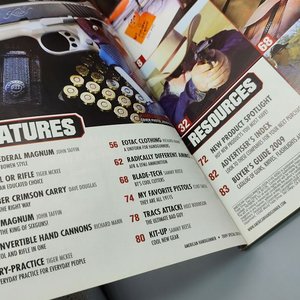 Lote de 4 Revistas Especializadas: Armas, Handguns y Guns & Ammo - imagen 3