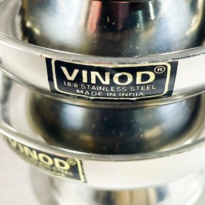 Nueve Piezas de Metal: Centros y Copas para Postre - imagen 4