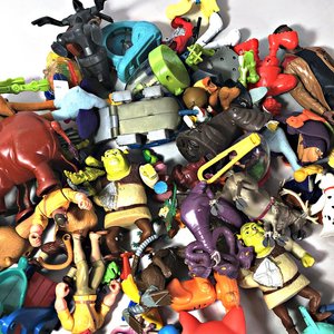 Lote Variado de Juguetes: Figuras de Acción y Personajes - imagen 3