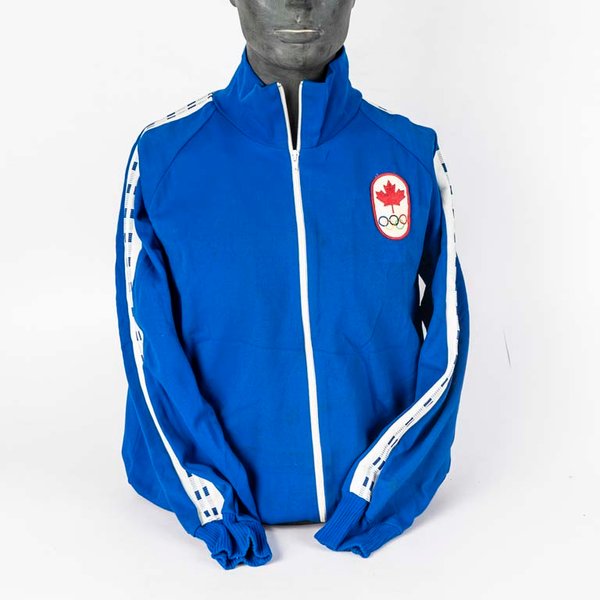Lote siguiente: Campera deportiva del equipo Olimpico de Canadá de la década del 80'