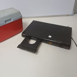 Reproductor DVD Eurocom y Mini Conservadora Roja - imagen 3