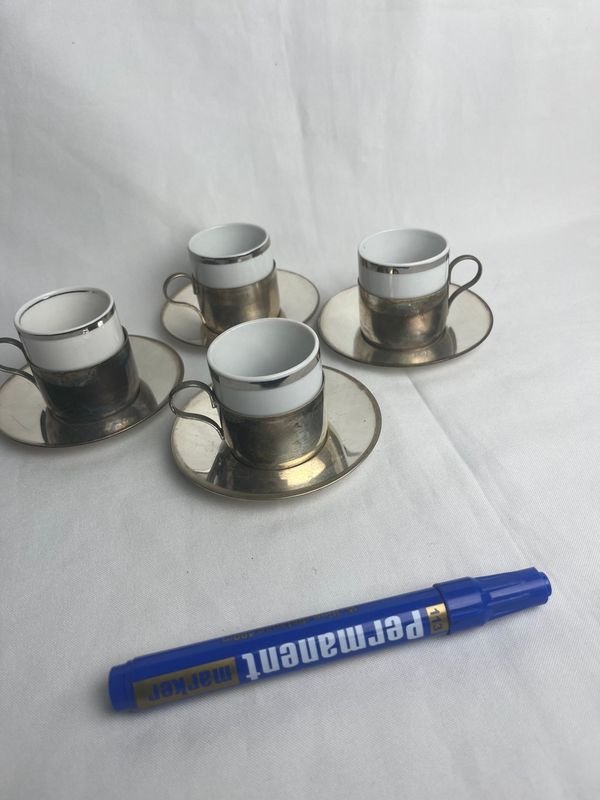 Lote anterior: Juguetes de café y tazas