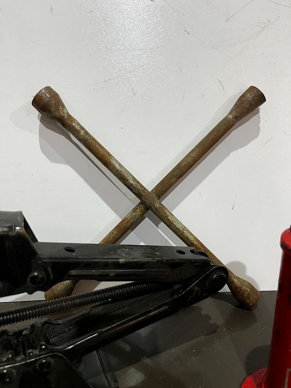 Item 873779 - Image 3