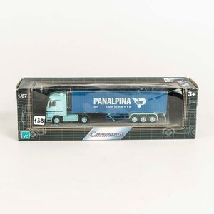 Lote siguiente: Camión con zorra escala 1/87 en su caja original. 