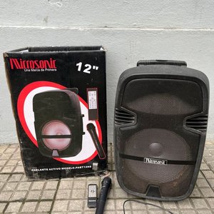 Parlante Activo Microsonic 12" con Micrófono y Control Remoto - imagen 1