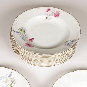 Diez Platos Hondos de Porcelana Alemana KPM con Decoración Floral - imagen 3