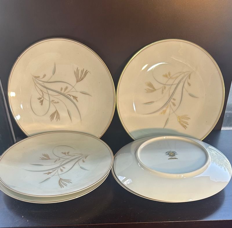 Lote anterior: Platos de postre NORITAKI de porcelana, set de 6