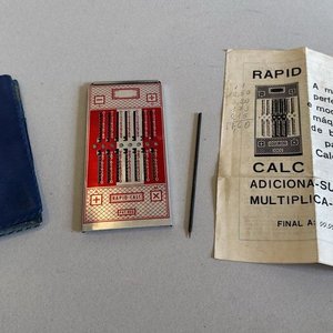 Radio spika , grabador philips y calculadora - imagen 17