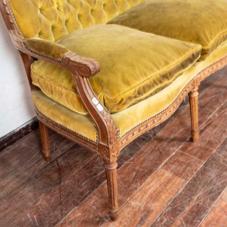 Item 2097605 - Image 1