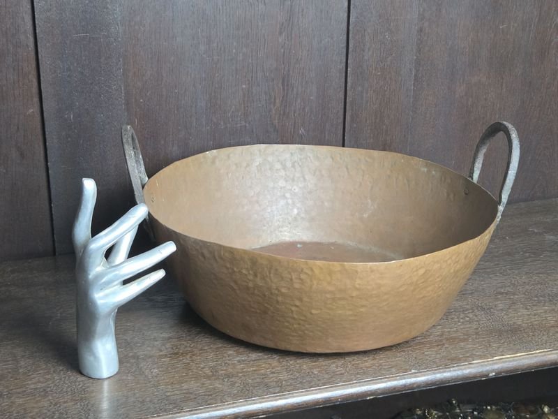 Lote siguiente: Gran olla en cobre de buena calidad