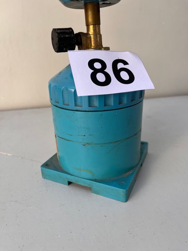 Lámpara de gas con garrafa sin uso - imagen 4