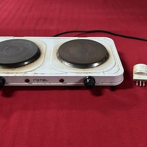 Lote siguiente: Anafe Eléctrico Rotel Doble Hornalla