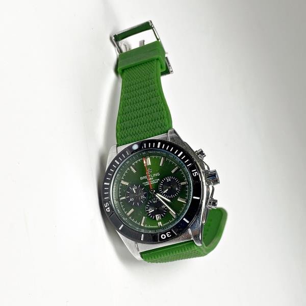 Reloj de Pulsera Breitling Chronomat para Caballero con Malla de Goma Verde
