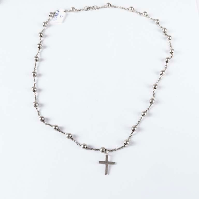 Lote anterior: Rosario de plata con cruz