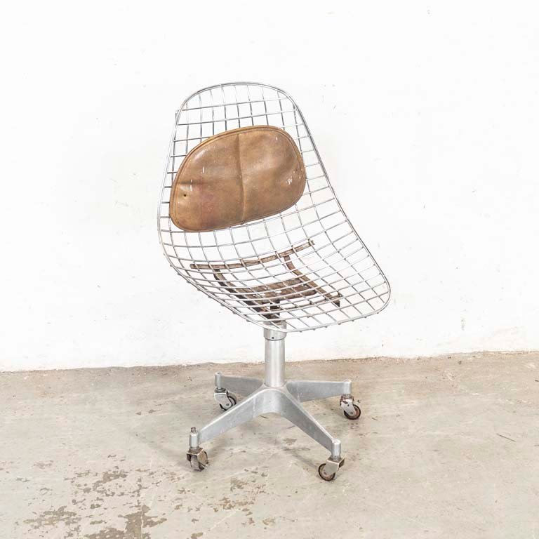 Silla rodante tipo Bertoia en venta