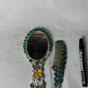 Set de Tocador Antiguo: Espejo y Peine con Diseño de Pavo Real - imagen 4
