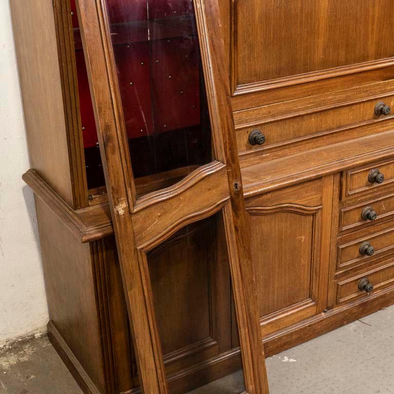 Mueble de madera con 11 puertas y 5 cajones - imagen 2