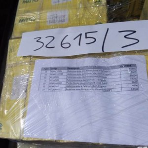 Lote siguiente: Pallet con 116.900 Tornillos Varios