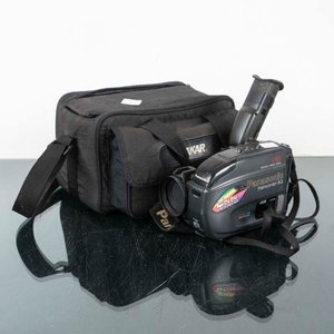 Lote anterior: Filmadora Panasonic Palmcorder IQ con Bolso Sakar
