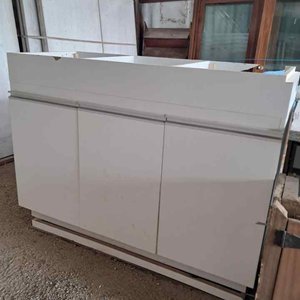 Lote anterior: Mueble de Cocina Blanco con Puertas