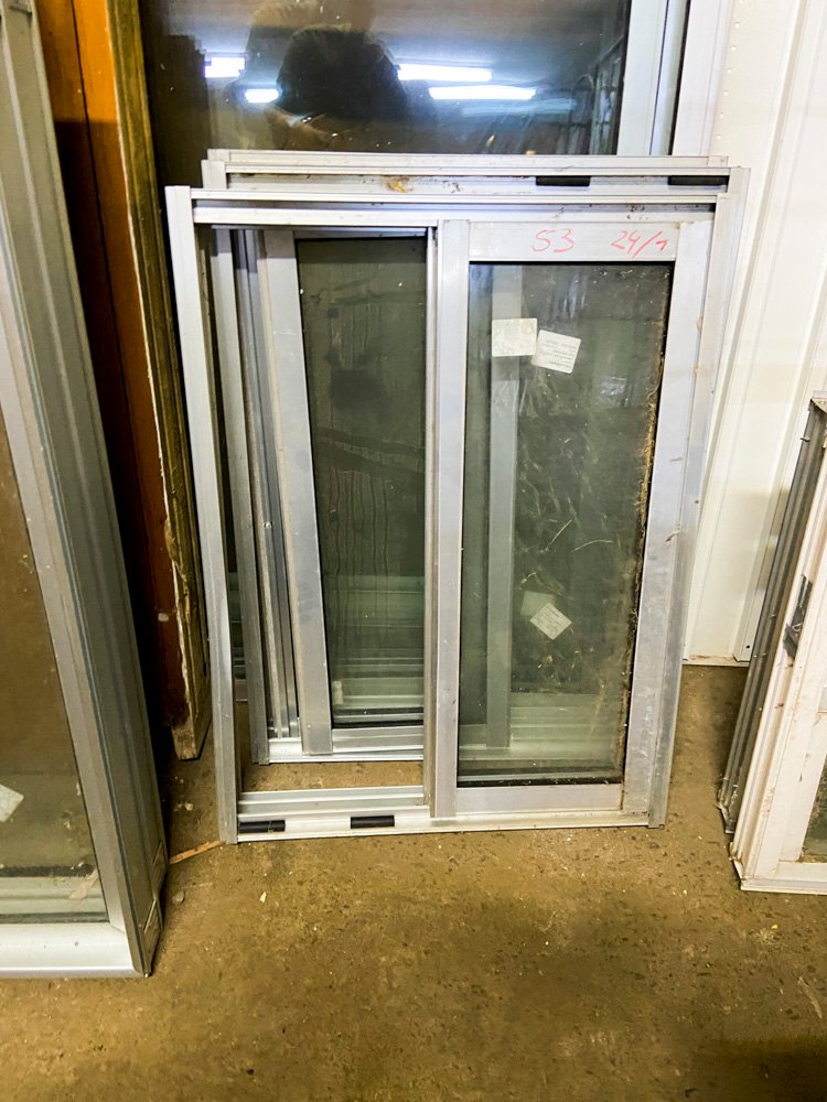 Item 499842 - Image 0