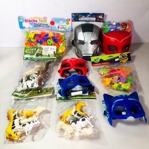 Lote anterior: Lote de Juguetes: Máscaras Marvel y PJ Masks, Dinosaurios y Caballos