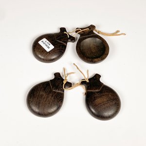 Dos Pares de Castañuelas de Madera Oscura - imagen 2