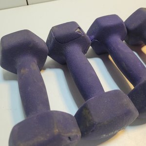 6 Mancuernas de 3 kg (4 Violetas y 2 Rosadas) - imagen 4