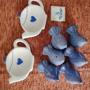 Lote de 2 Platitos para Té y 5 Adornos de Pájaros Azules - imagen 2