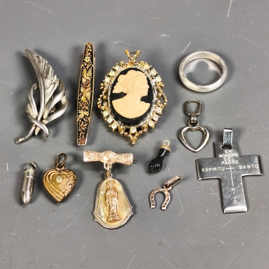 Item 16423 - Image 1