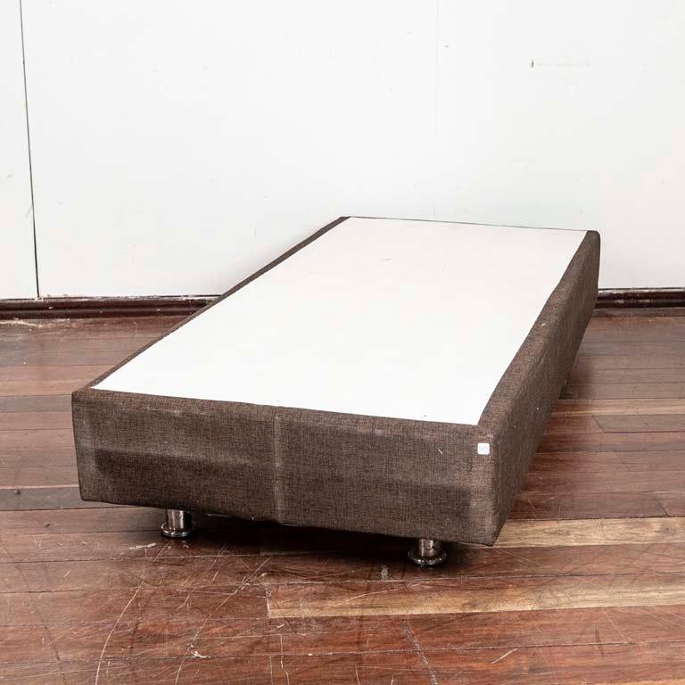 Item 2113912 - Image 0