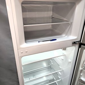 Heladera Panavox con Freezer, 205 Litros, Estantes de Vidrio - imagen 4