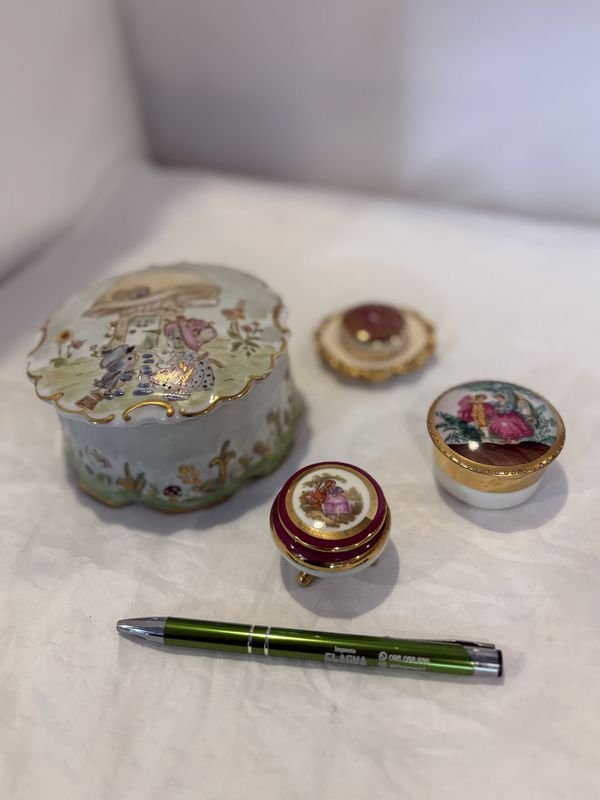 Alhajeros decorativos de porcelana y metal - imagen 3