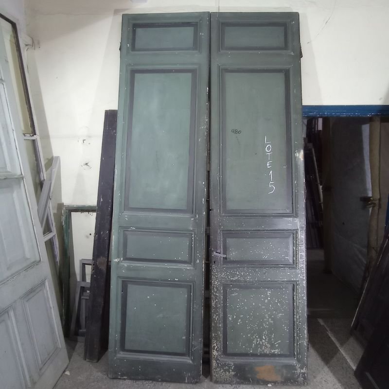 Puertas antiguas de tablero en pinotea para decoración - imagen 1