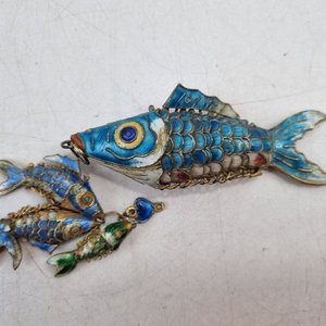 Lote siguiente: Conjunto Vintage 4 Peces Esmalte Cloisonné Joyería Colección