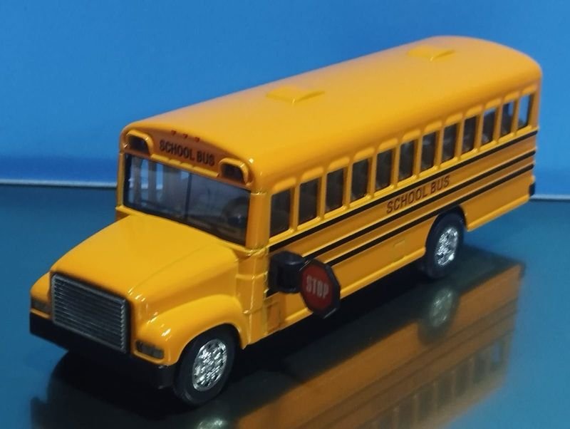 Colección de Ómnibus Escolar en Plástico - imagen 2