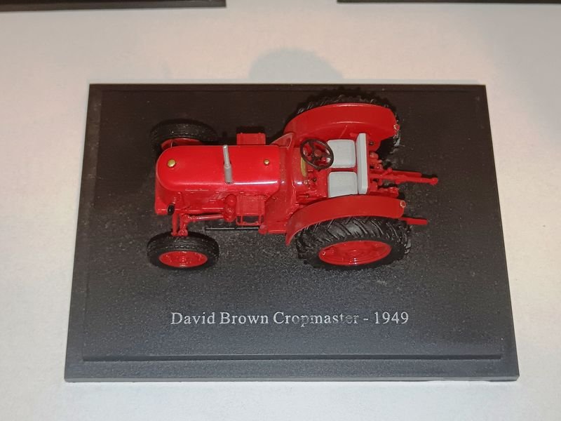 Item 895424 - Image 1